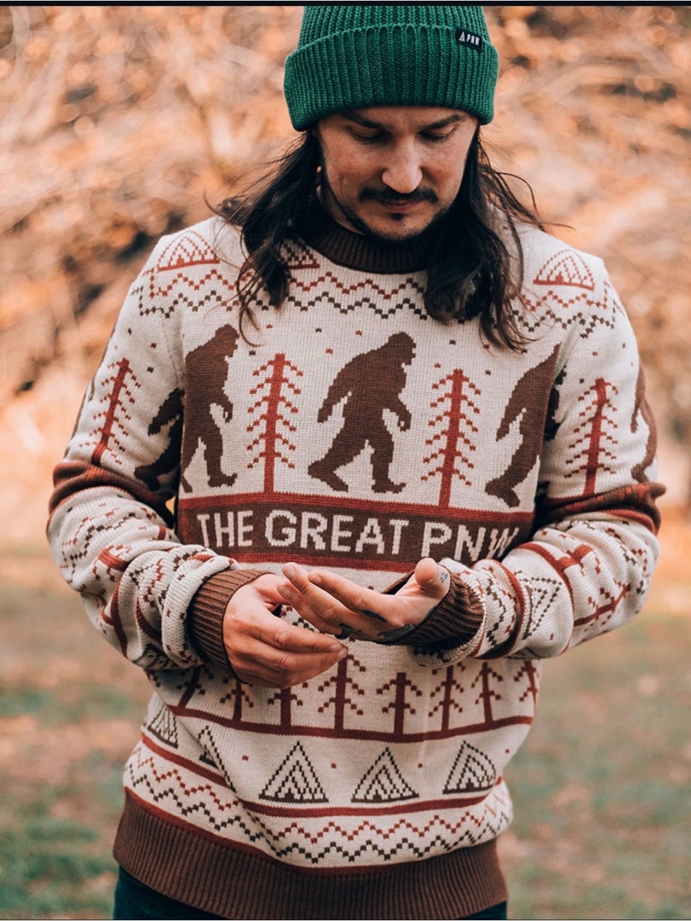 The Great PNW Sasquatch Sweater XL